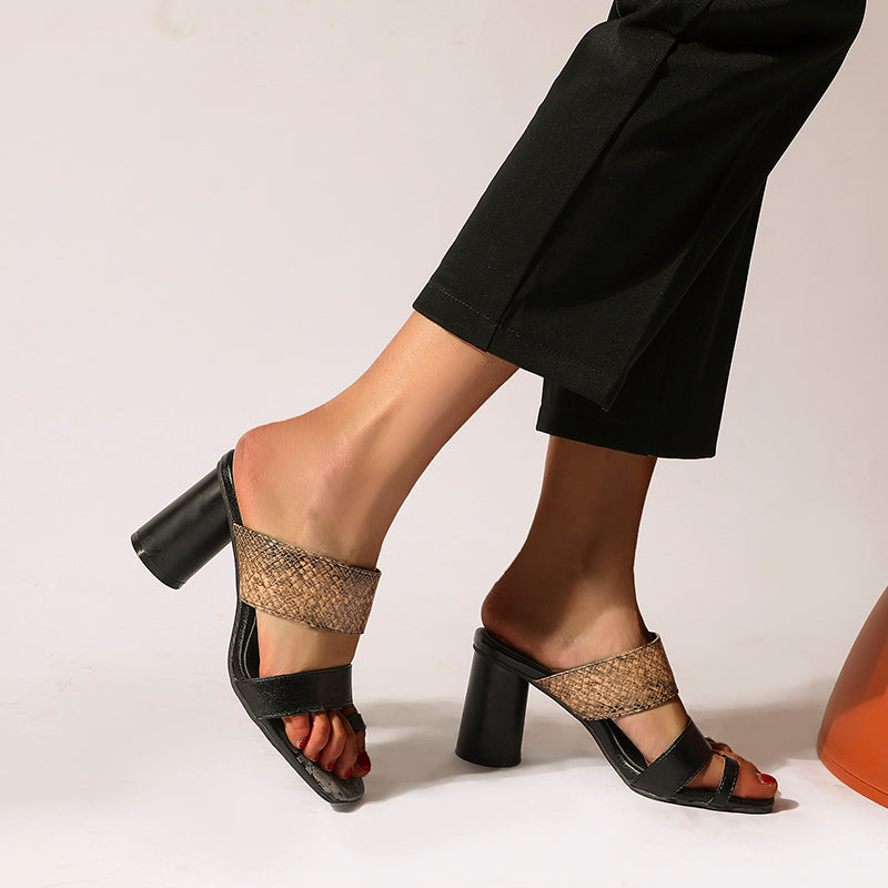 Bigsizeheels Trendy Chunky Heel Flip Flop Rubber Slippers Sandals - Black freeshipping - bigsizeheel®-size5-size15 -All Plus Sizes Available!