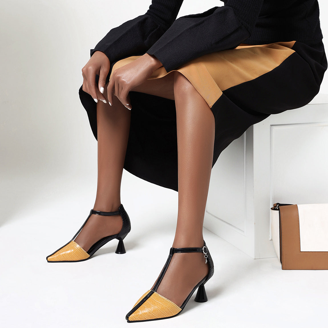 Bigsizeheels Trendy Chunky Heel Open Toe Line-Style Buckle Banquet Sandals - Yellow freeshipping - bigsizeheel®-size5-size15 -All Plus Sizes Available!