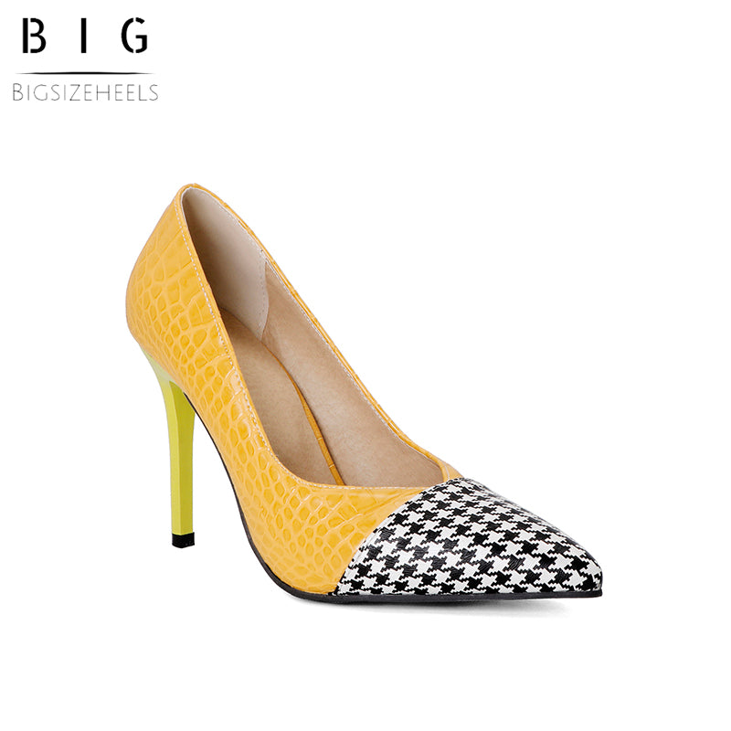Trending Yellow Pumps for Fall Fashion