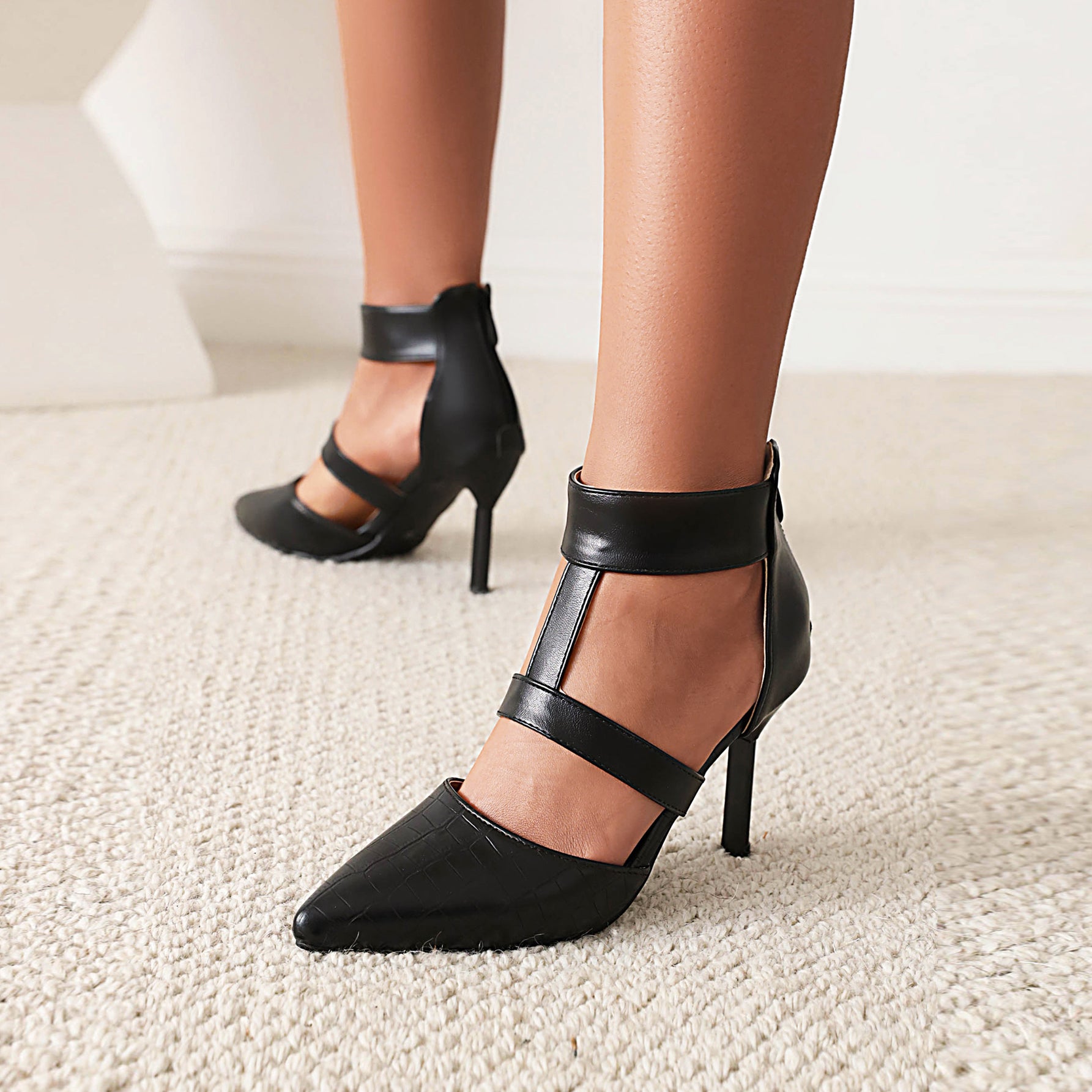 Bigsizeheels T Strap Pointed Toe_Stiletto Heels Sandals - Black best oversized womens heels from bigsizeheel®