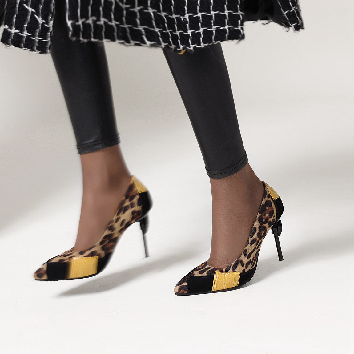 Bigsizeheels Stylish Leopard Slip-On Stiletto Heel Pointed Toe Sexy Thin Shoes - Black Leopard freeshipping - bigsizeheel®-size5-size15 -All Plus Sizes Available!