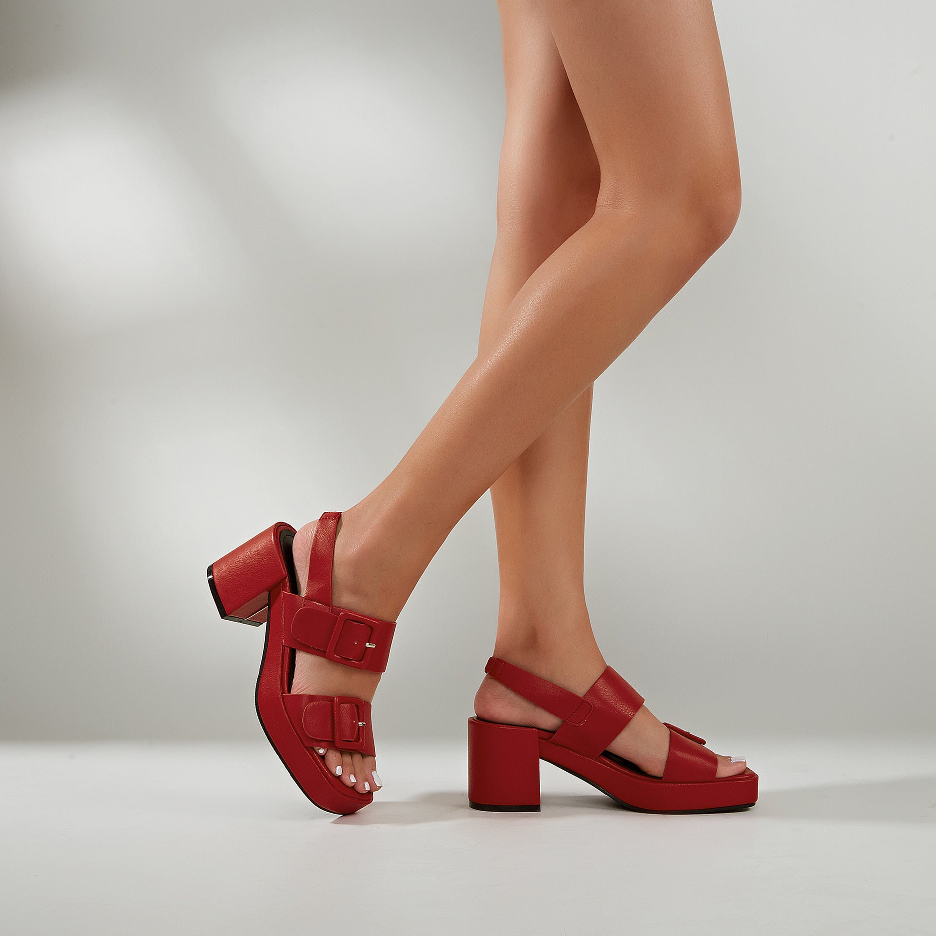Bigsizeheels Vintage Leather Chunky Heel Platform Sandals - Red
